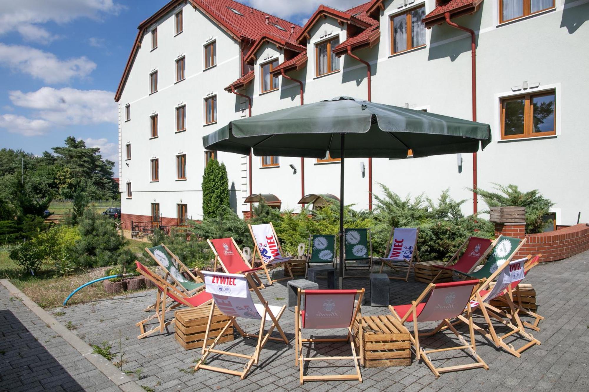 Hotel Horda Słubice Kültér fotó